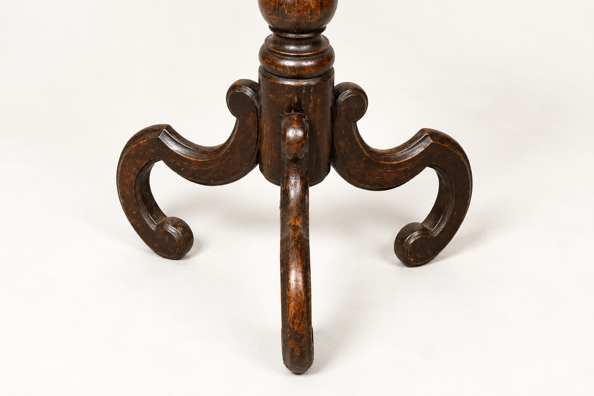 British Oak Barley Twist Pedestal