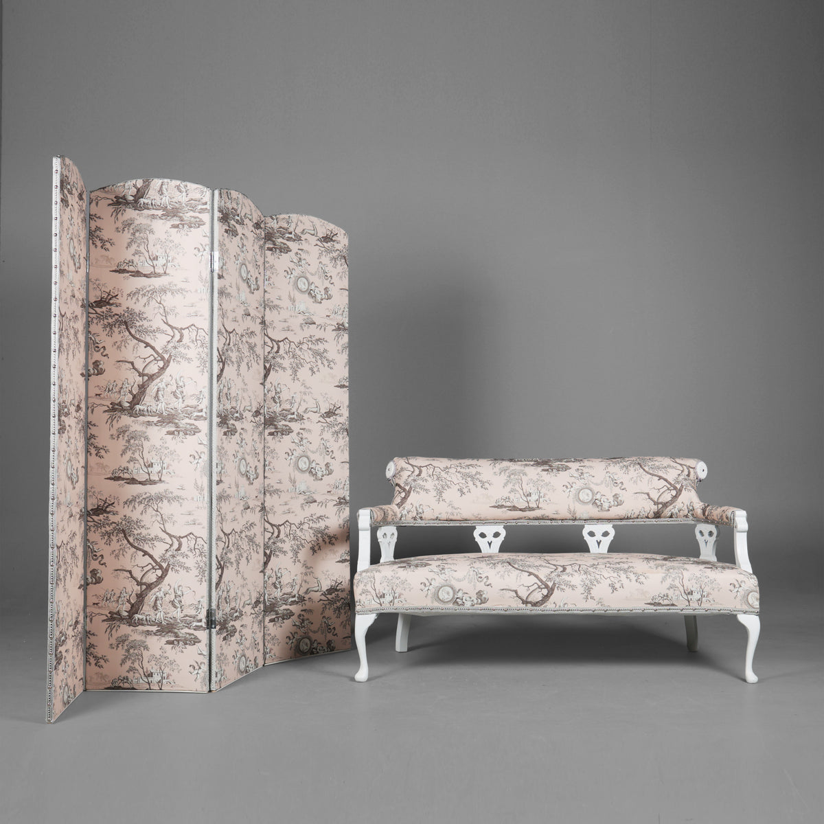 Victorian style sofa and screen in toile de Jouy