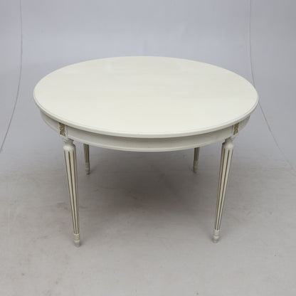 Gustavian Style Painted Round Dining Table with Three Chairs, Late 20th Century