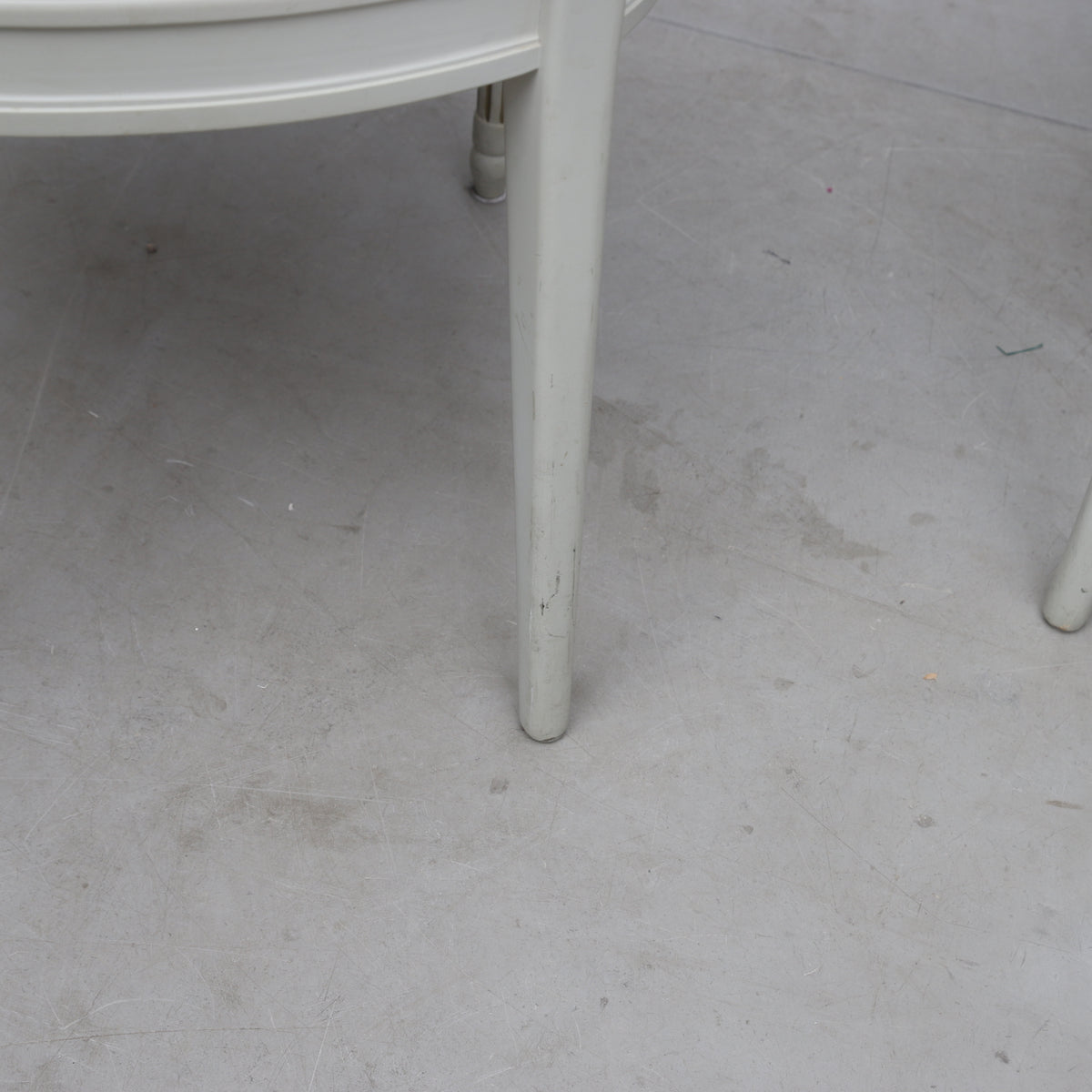 Gustavian Style Painted Round Dining Table with Three Chairs, Late 20th Century