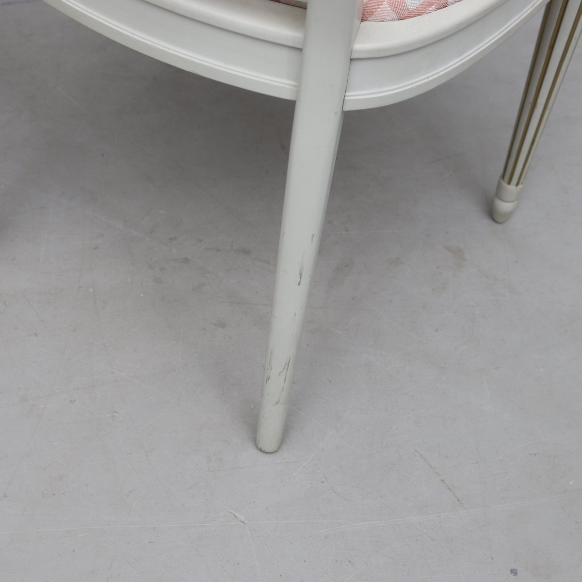 Gustavian Style Painted Round Dining Table with Three Chairs, Late 20th Century