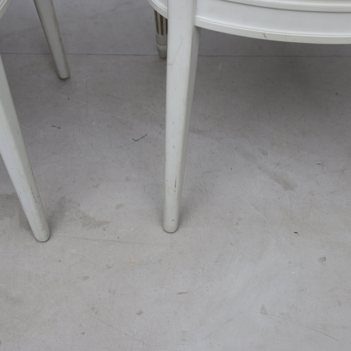 Gustavian Style Painted Round Dining Table with Three Chairs, Late 20th Century