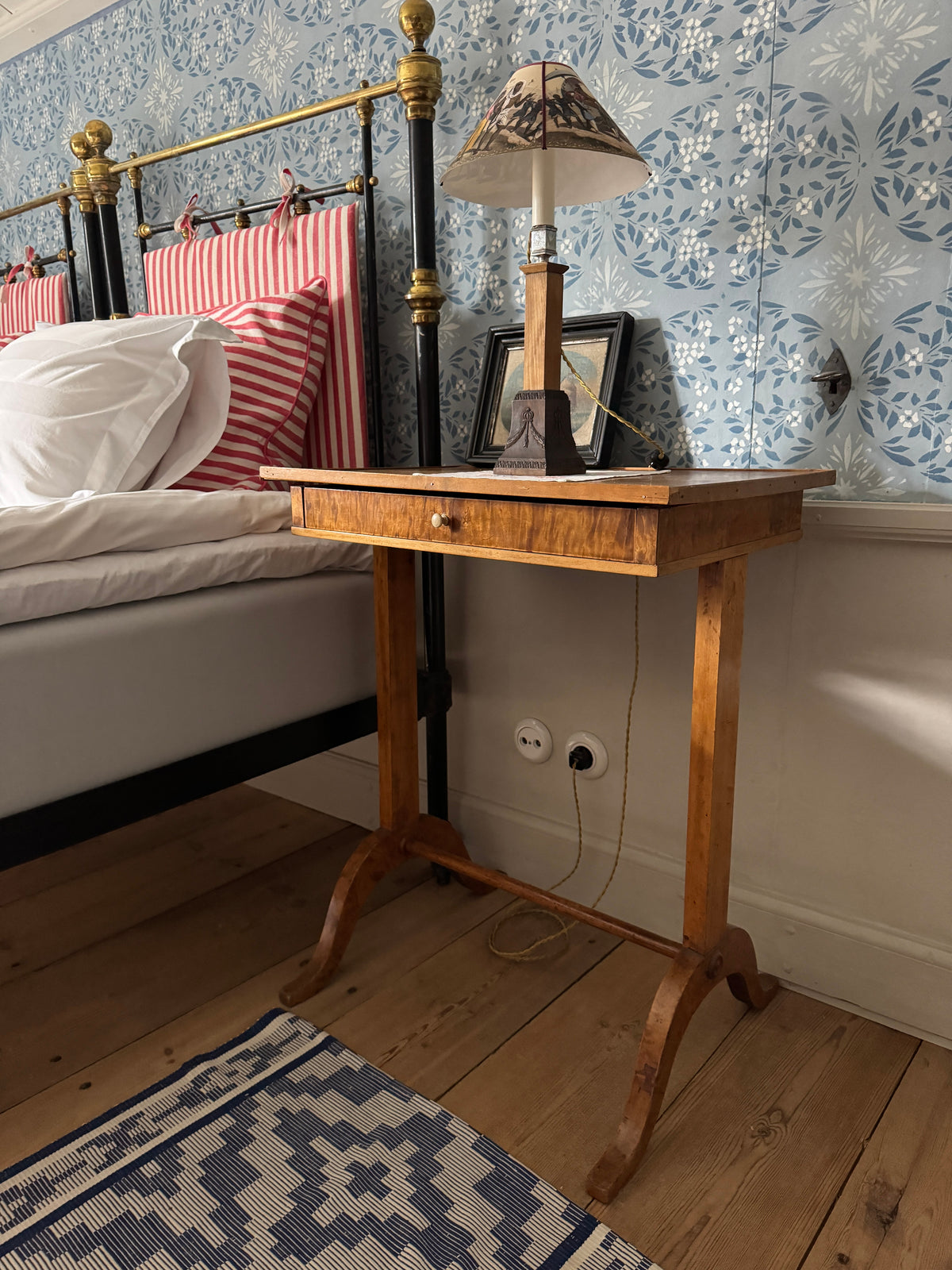 Pair of Swedish Birch and Burl Birch Nightstands, 19th Century