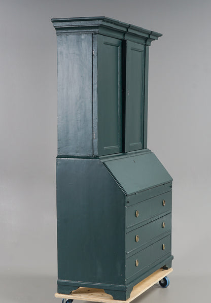 Swedish Folk Art Green Painted Writing Cabinet, 18th/19th Century